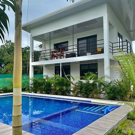 Oso Perezoso Pool Villa Puerto Viejo de Talamanca エクステリア 写真