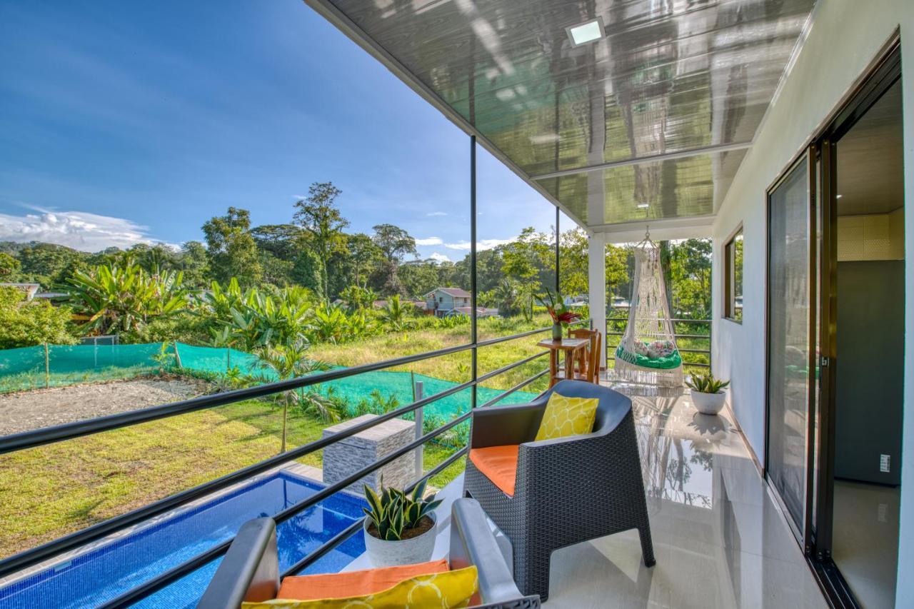 Oso Perezoso Pool Villa Puerto Viejo de Talamanca エクステリア 写真
