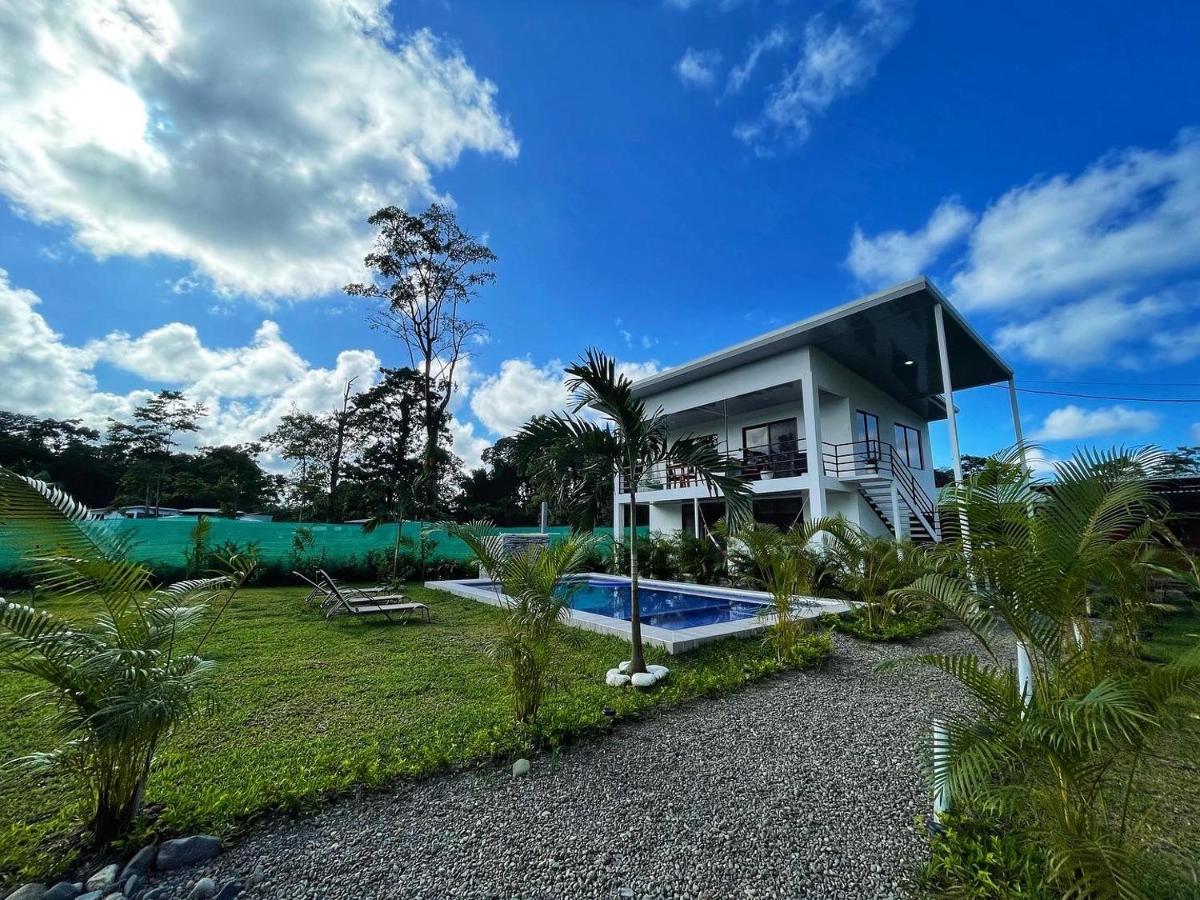 Oso Perezoso Pool Villa Puerto Viejo de Talamanca エクステリア 写真